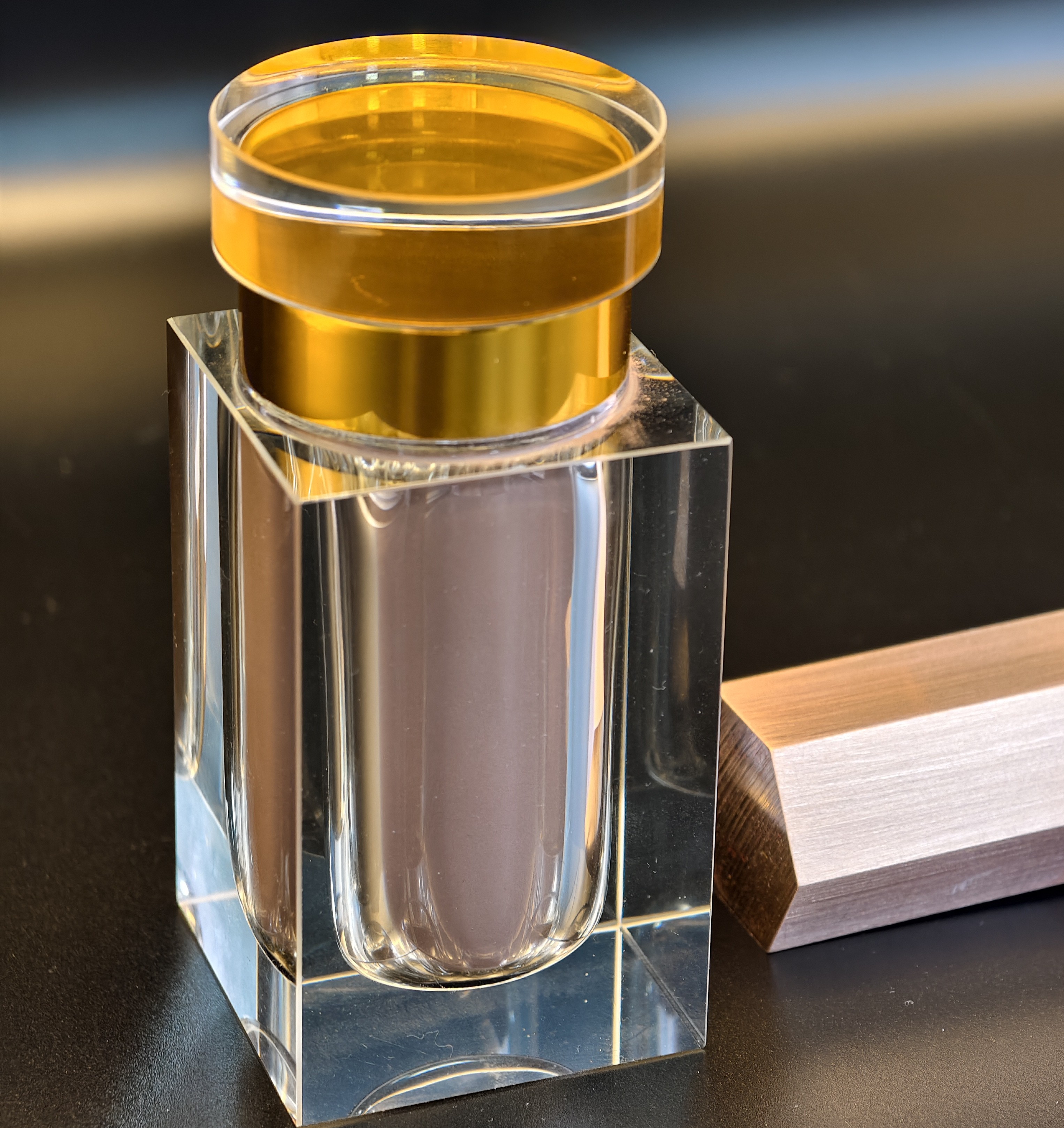 /Public/Uploads/useimg/20260421